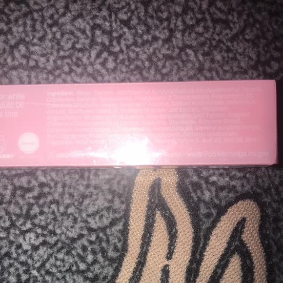 🆕BNIB!Crème Shop xHello Kitty & Friends My Melody Velvet Lip Stain “Sugar Kiss” - Picture 7 of 12